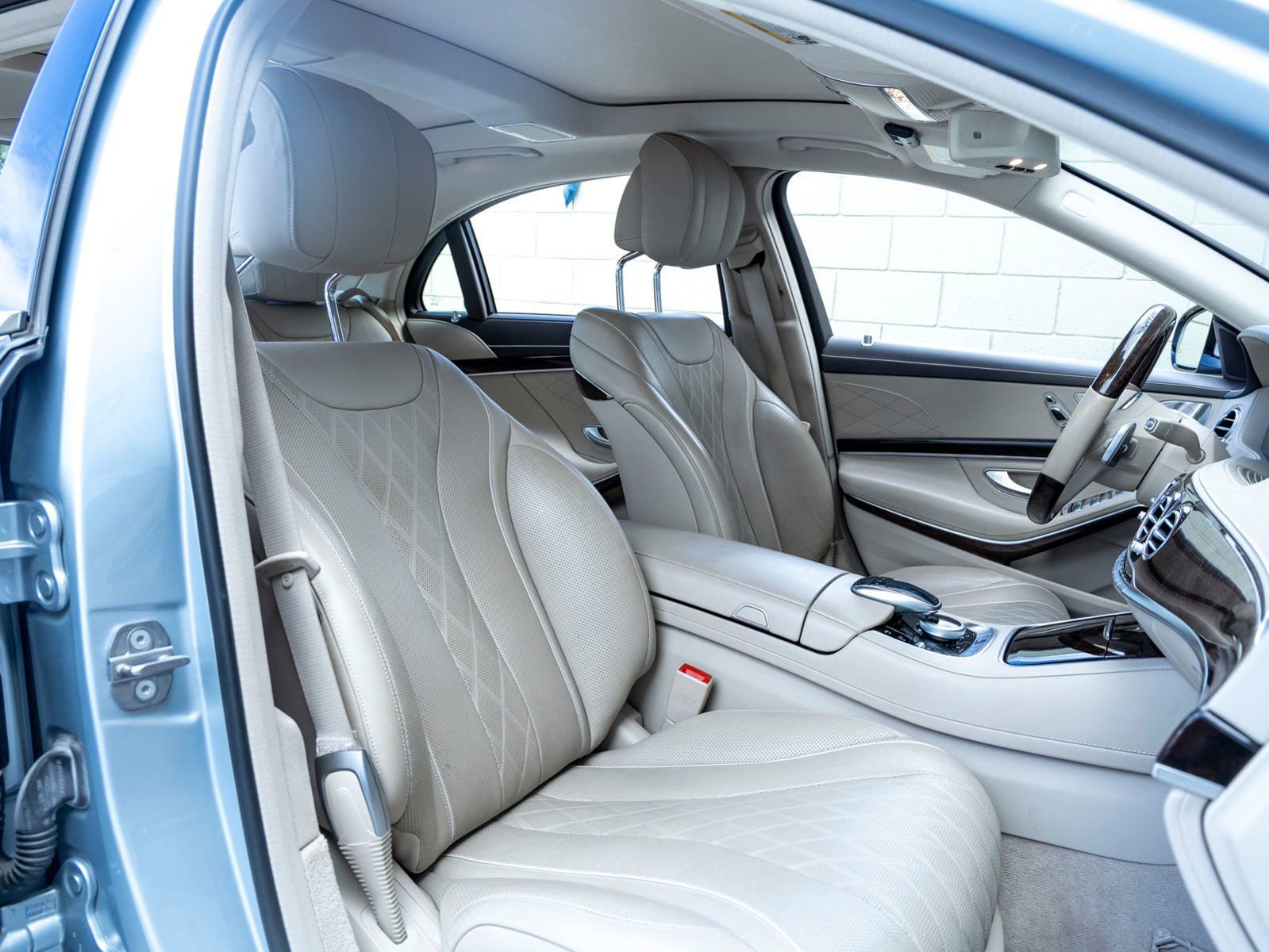 Used 2020 Mercedes-Benz S 560 Sedan image 27