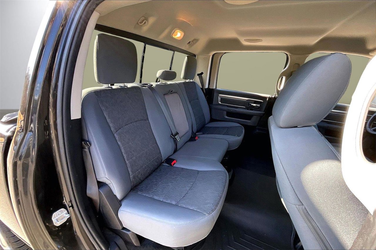 Certified 2016 RAM 1500 Big Horn image 23