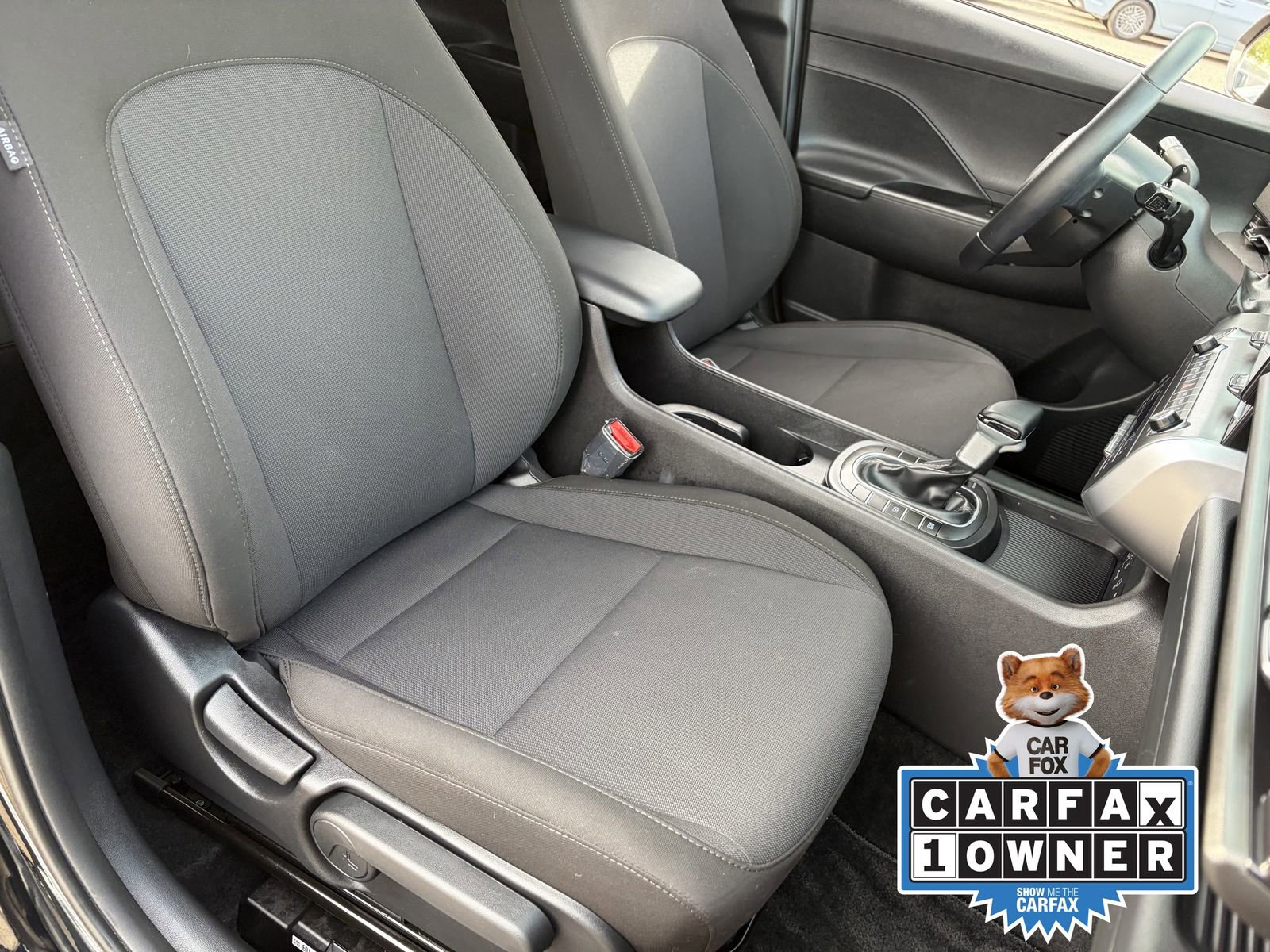 Used 2025 Hyundai Kona SEL image 11