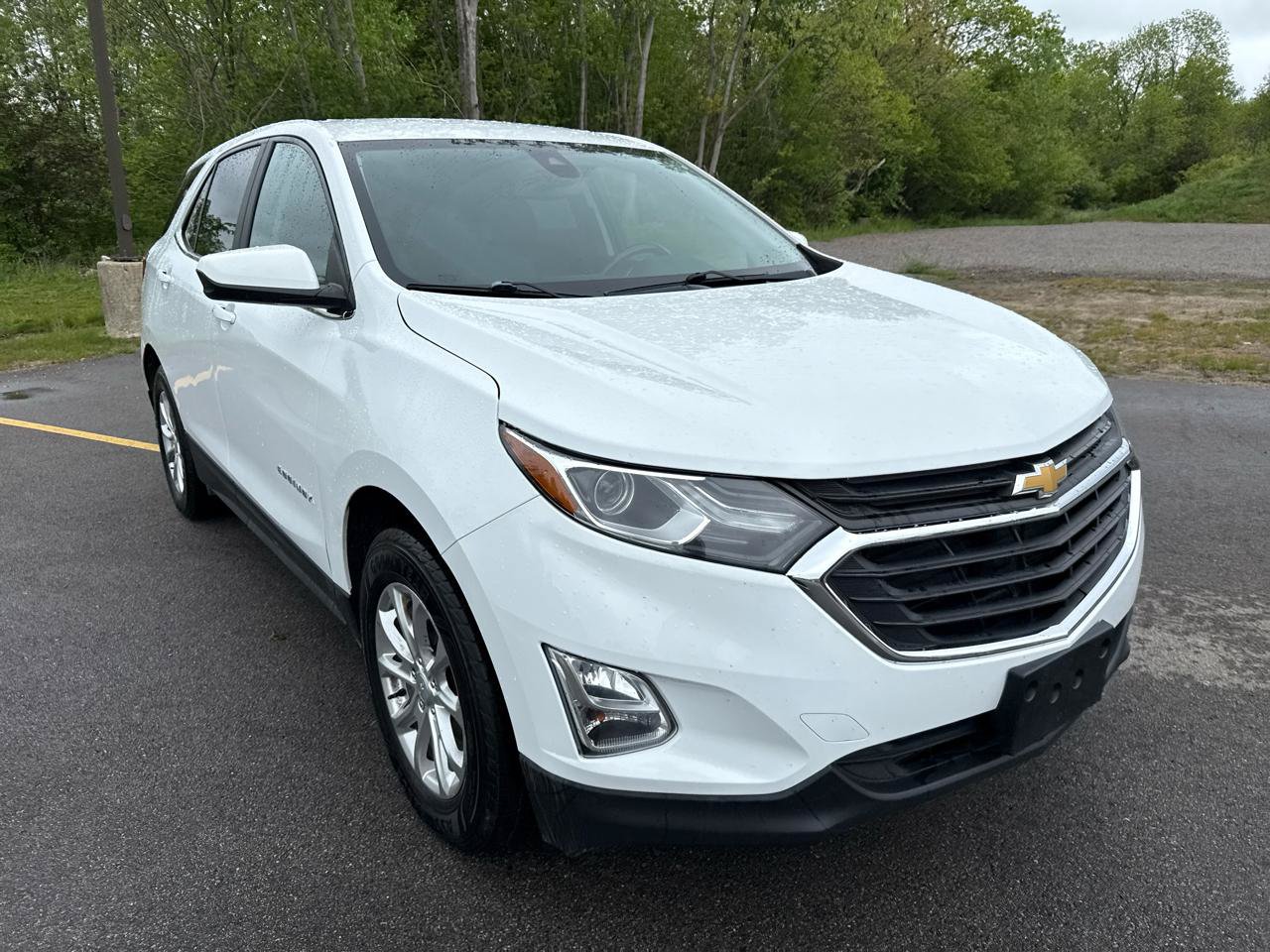 Used 2021 Chevrolet Equinox LT AWD/4WD image 3