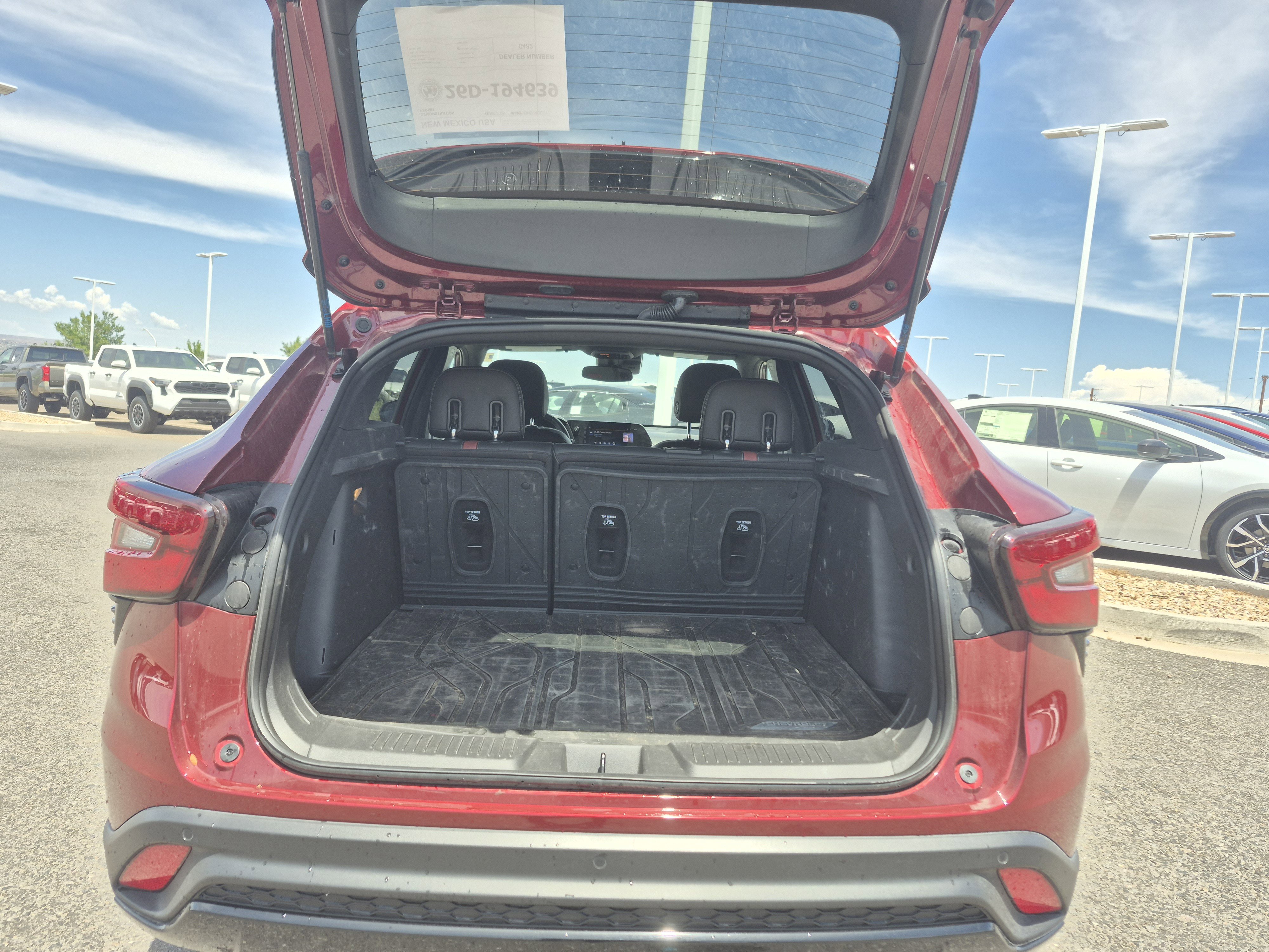 Used 2025 Chevrolet Trax RS w/ Driver Confidence Package FWD image 20