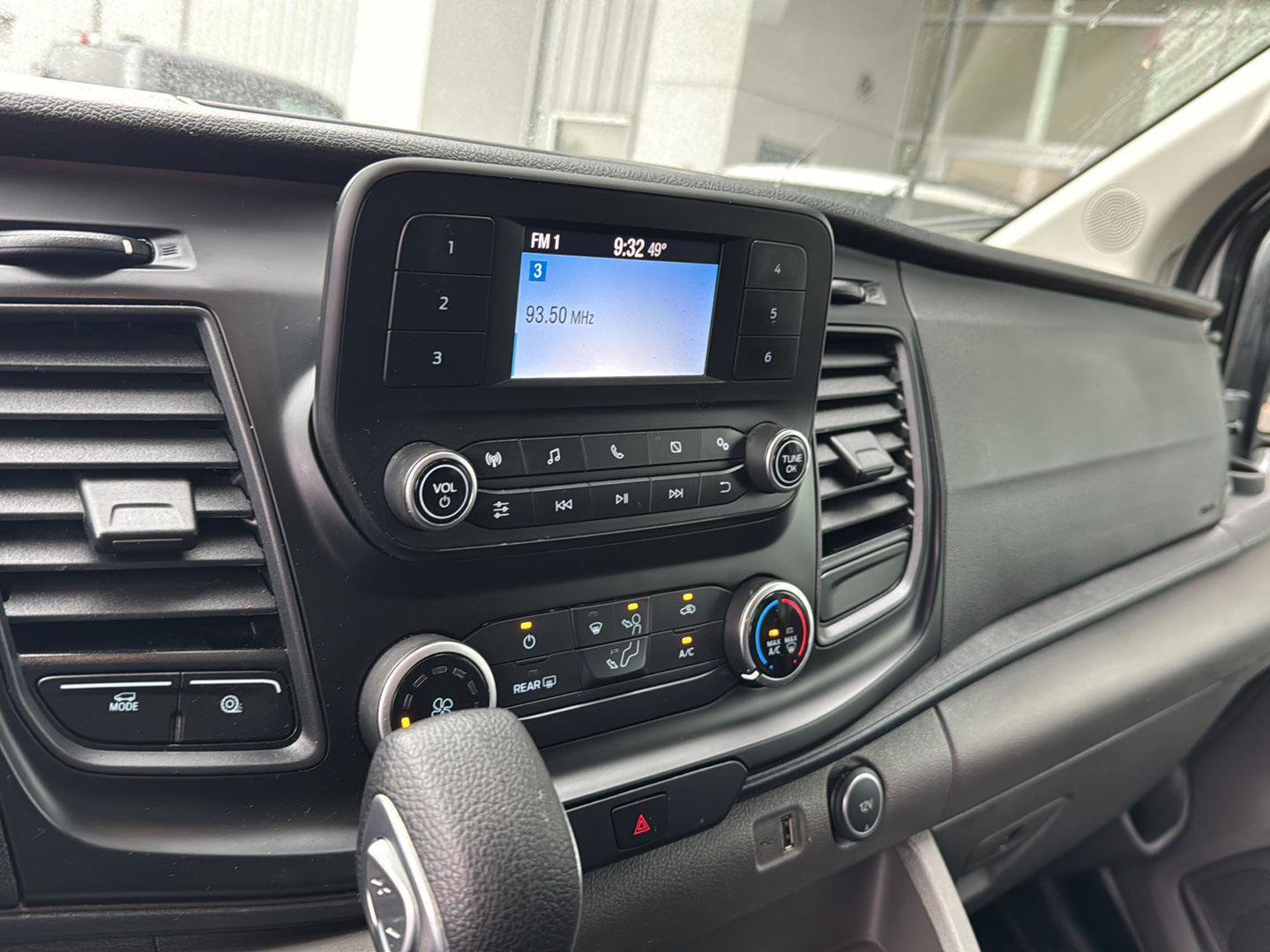 Used 2021 Ford Transit 350 XL image 18