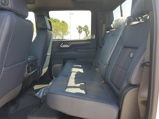 New 2026 Chevrolet Silverado 2500 High Country w/ High Country Premium Package AWD/4WD image 17