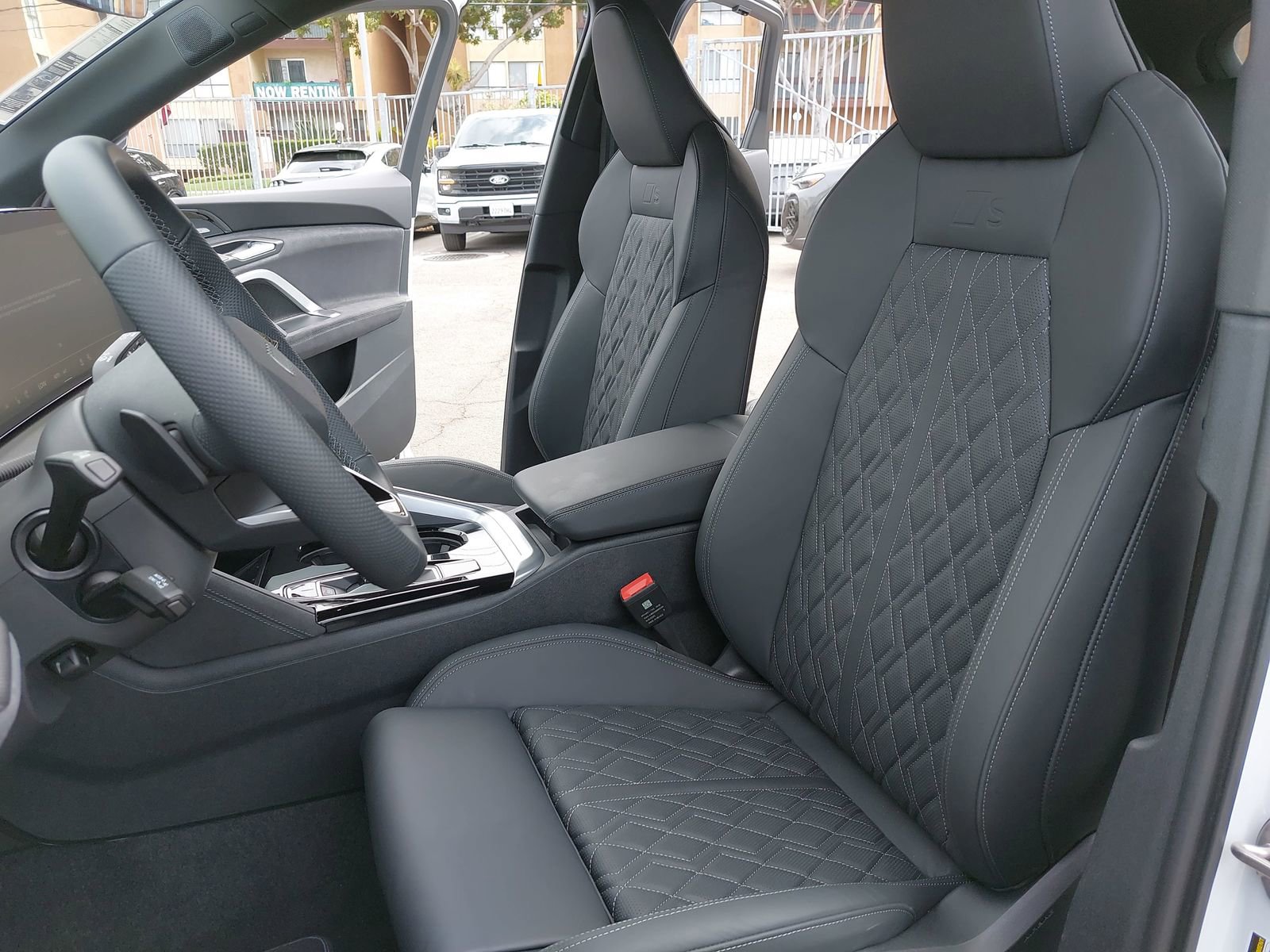 New 2025 Audi SQ5 Premium Plus AWD/4WD image 15