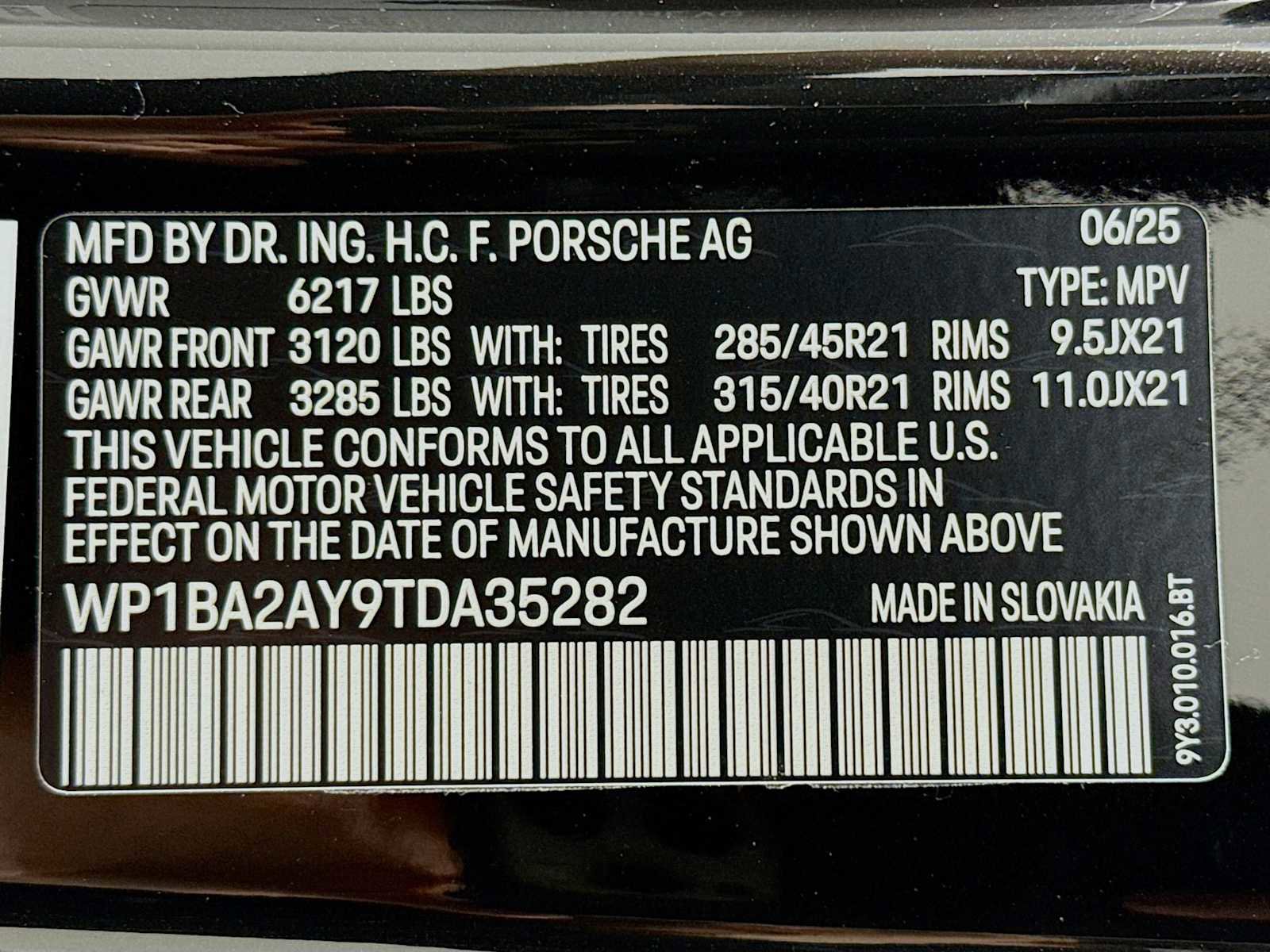 New 2026 Porsche Cayenne image 34