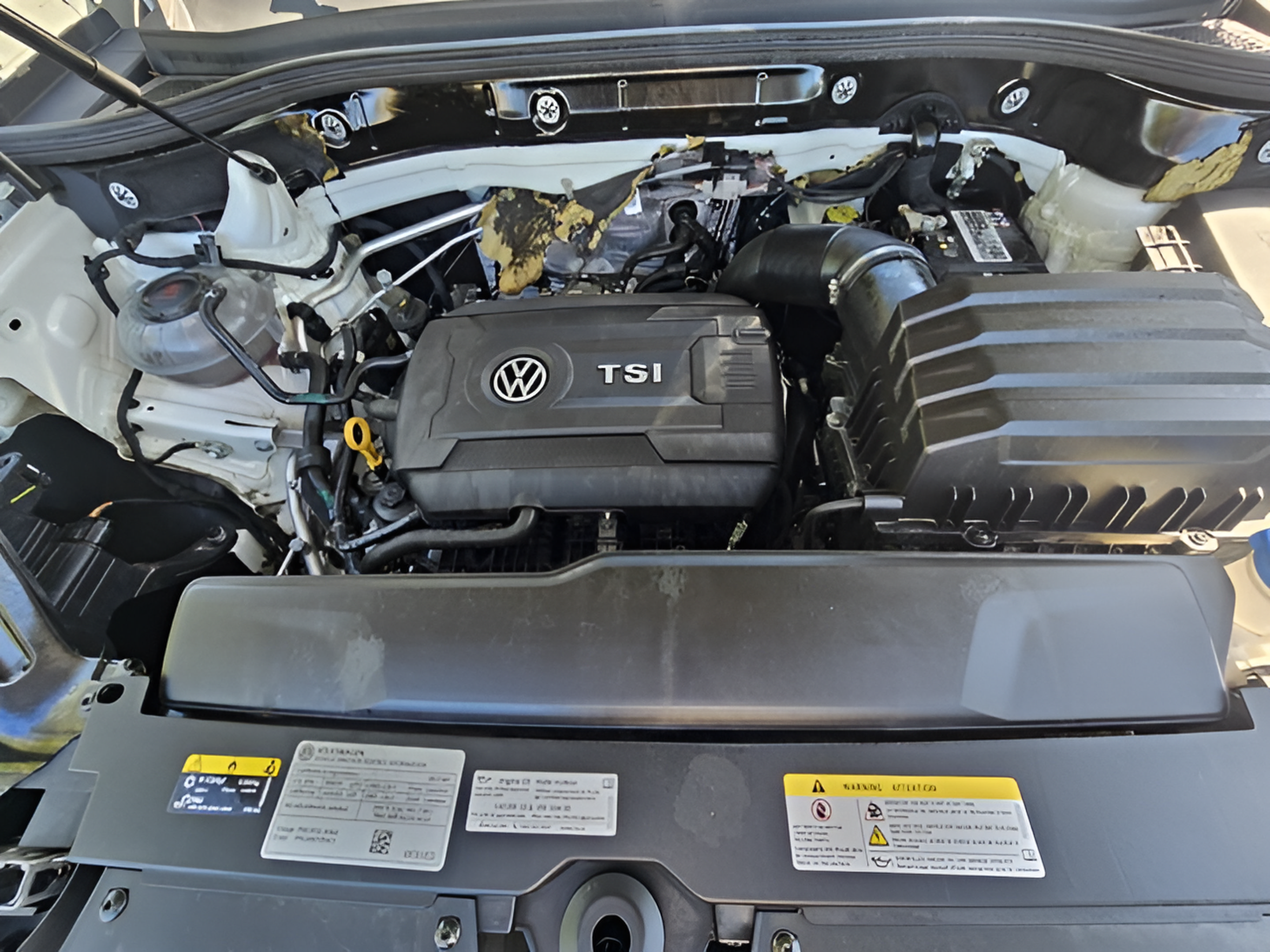 Used 2023 Volkswagen Atlas Cross Sport SE FWD image 24