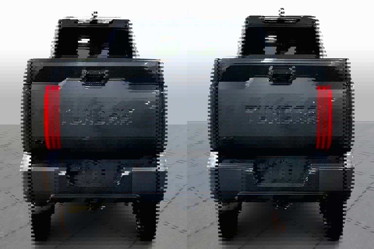 Used 2025 Toyota Tundra SR5 w/ SR5 Convenience Package image 5