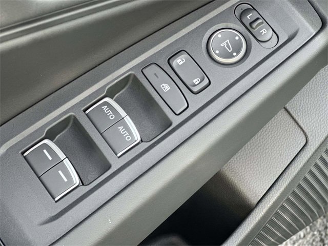 Certified 2025 Honda Accord SE image 23