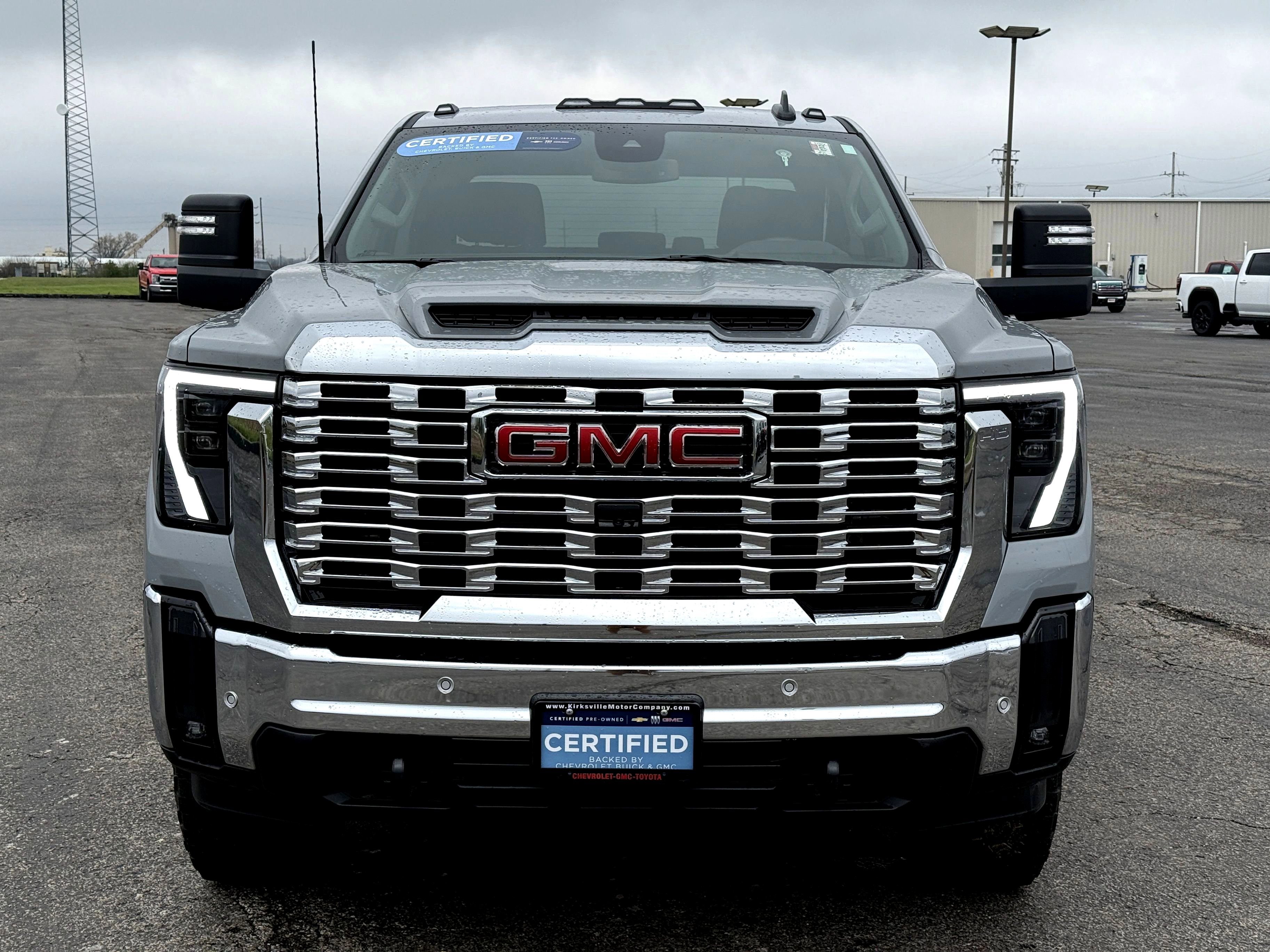 Certified 2025 GMC Sierra 2500 SLE w/ SLE Value Package; AWD/4WD image 9