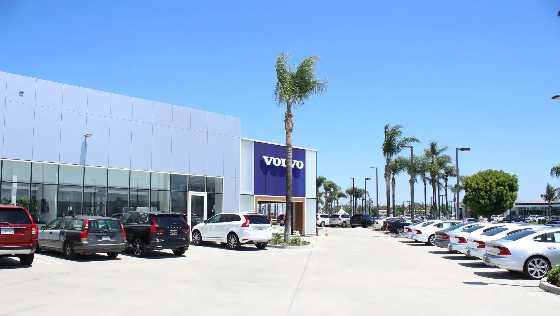 Certified 2023 Volvo XC90 B6 Plus w/ Protection Package Premier image 31