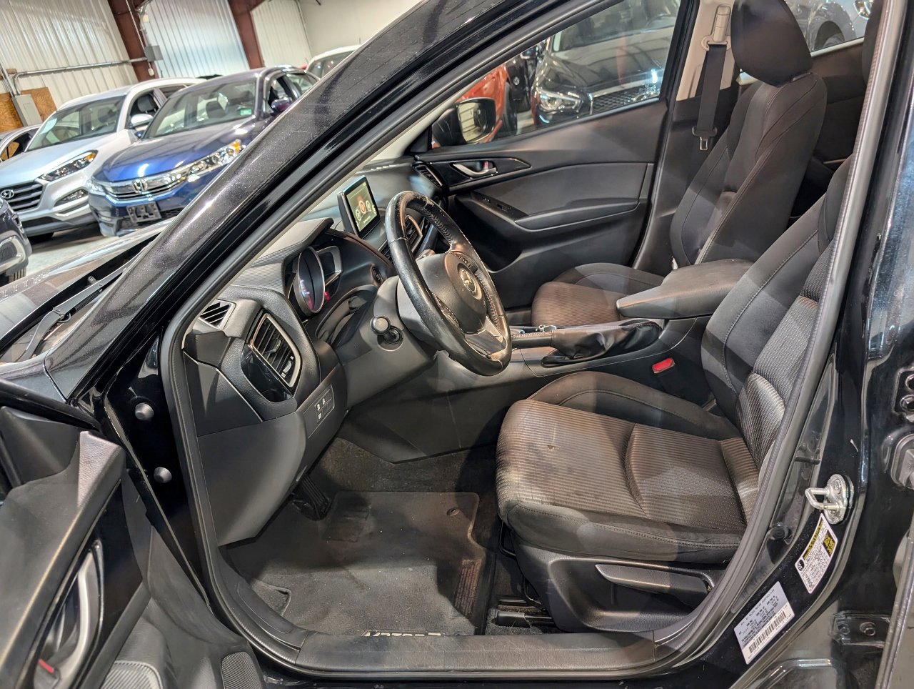 Used 2016 MAZDA MAZDA3 i Touring image 15