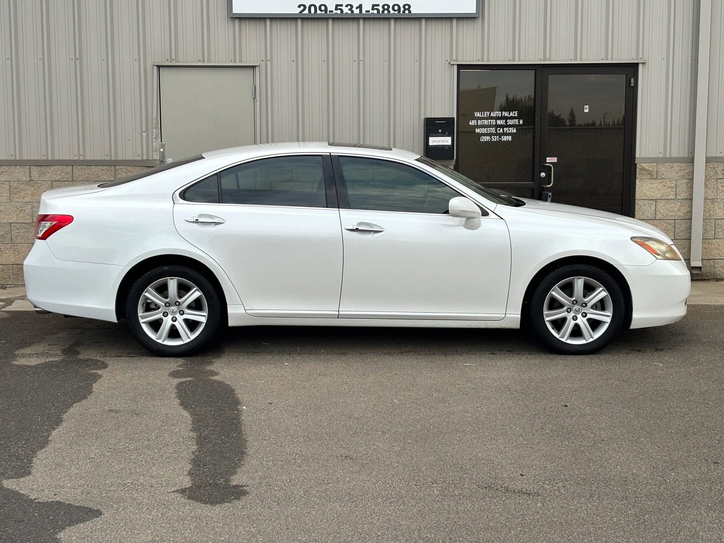 Used 2009 Lexus ES 350 image 2