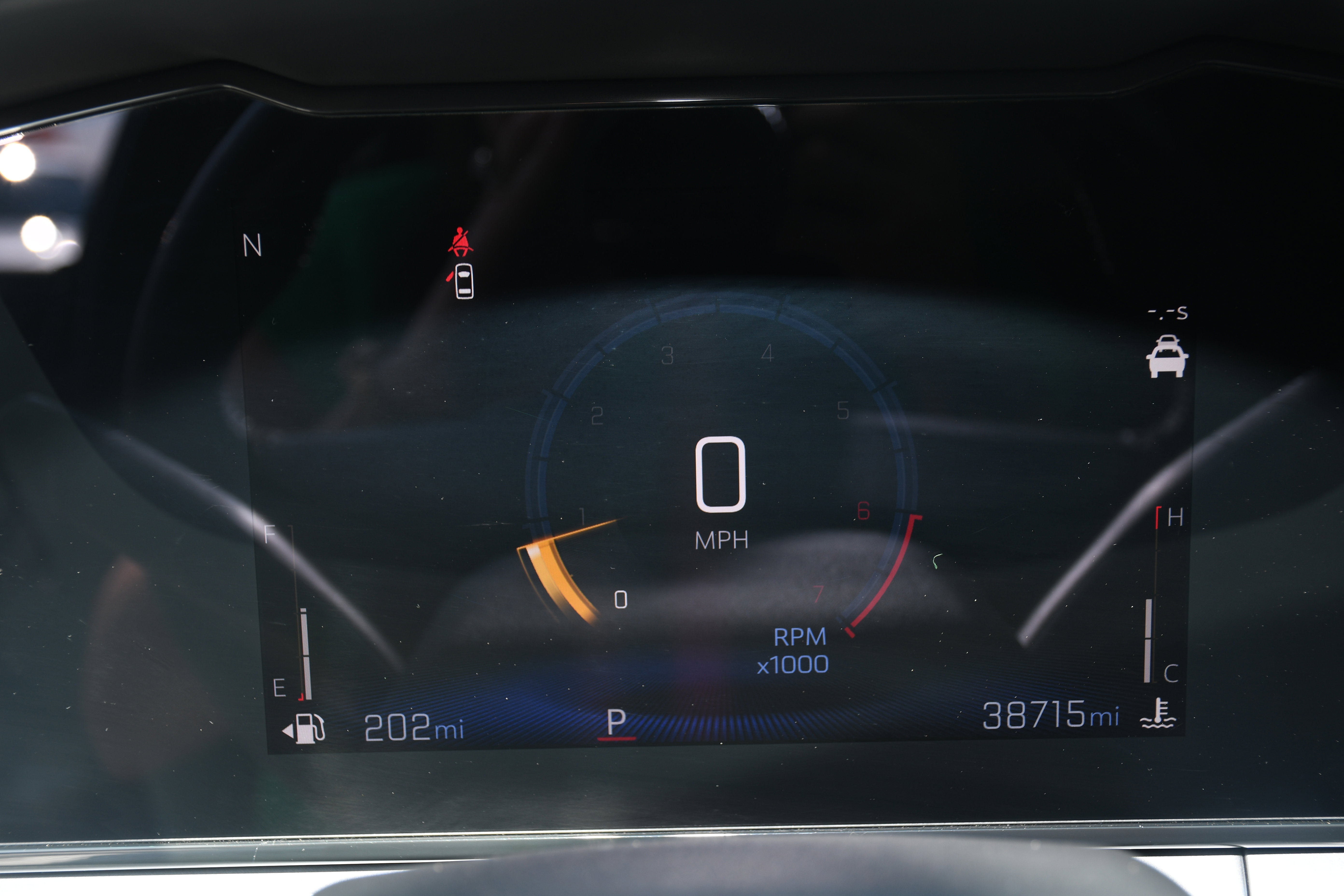 Used 2024 Chevrolet Trax LT w/ Driver Confidence Package image 13