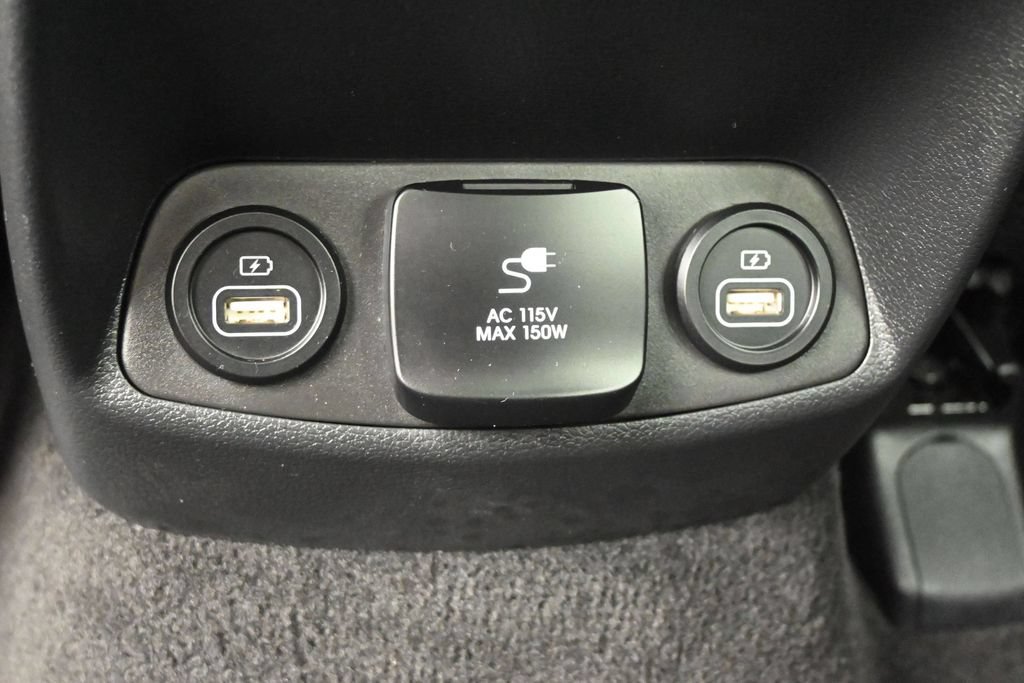 Used 2023 Hyundai Santa Fe Limited AWD/4WD image 20