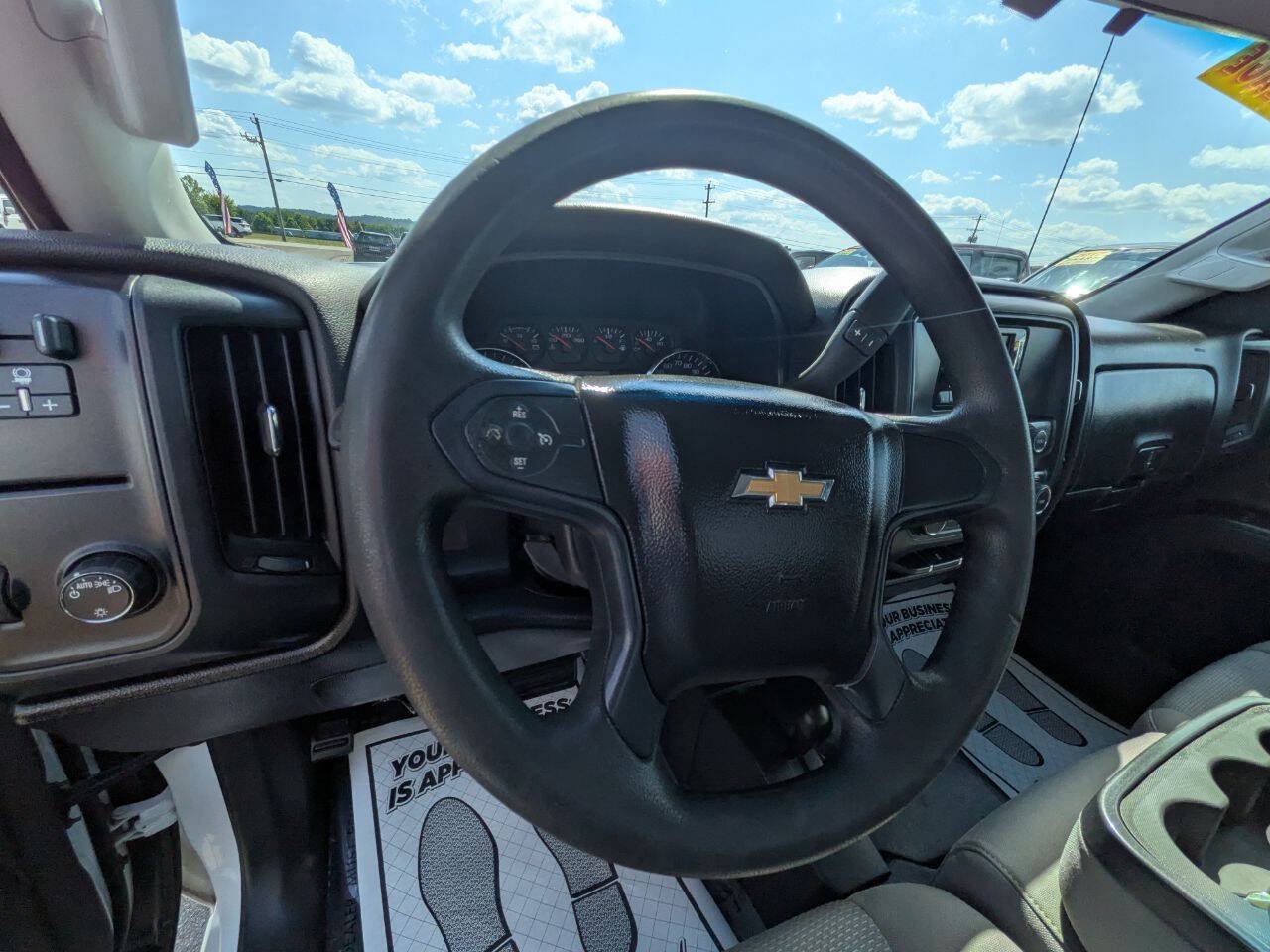 Used 2015 Chevrolet Silverado 2500 W/T w/ WT Convenience Package AWD/4WD image 13