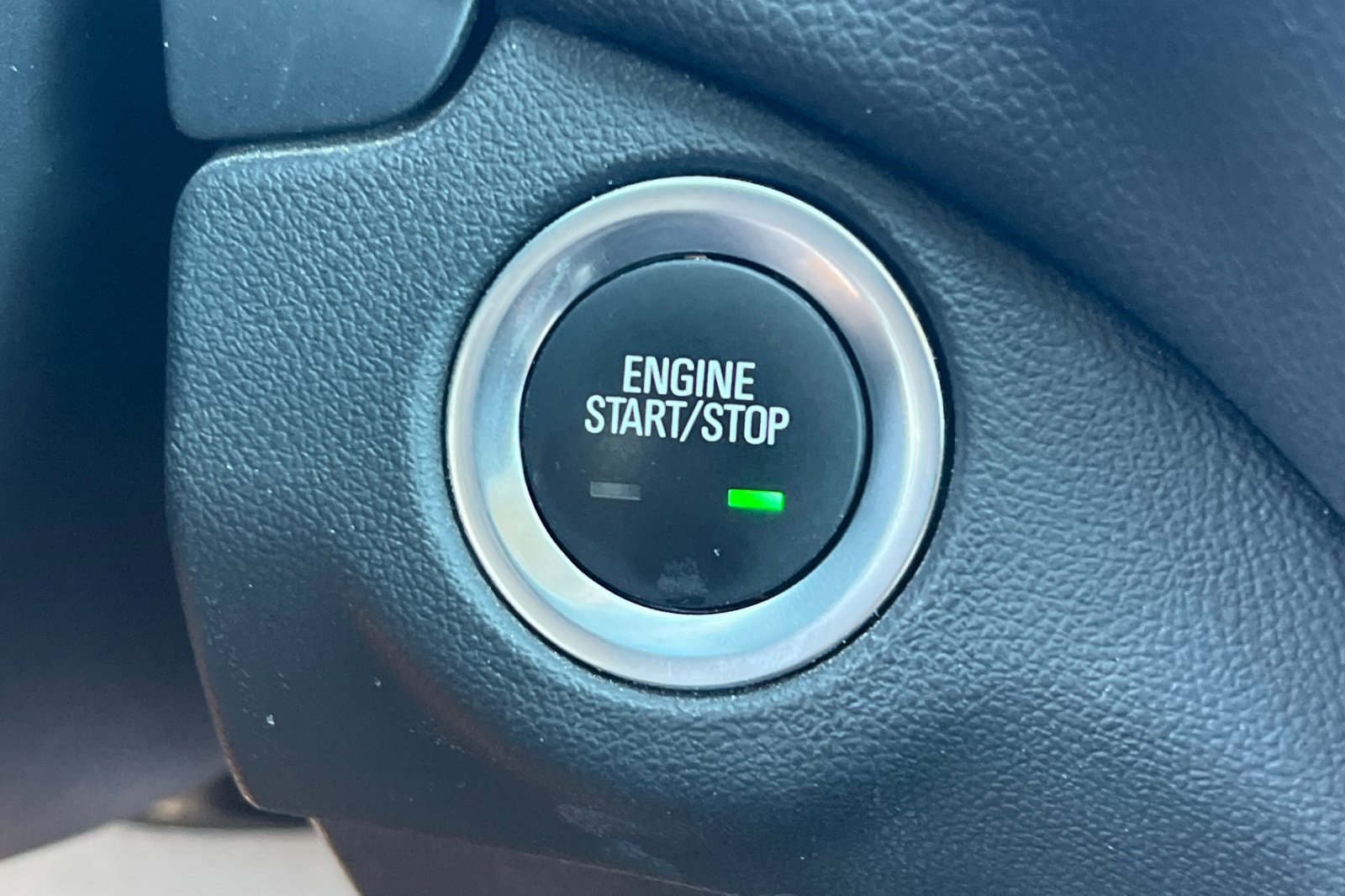 Used 2024 Chevrolet Equinox LT image 19