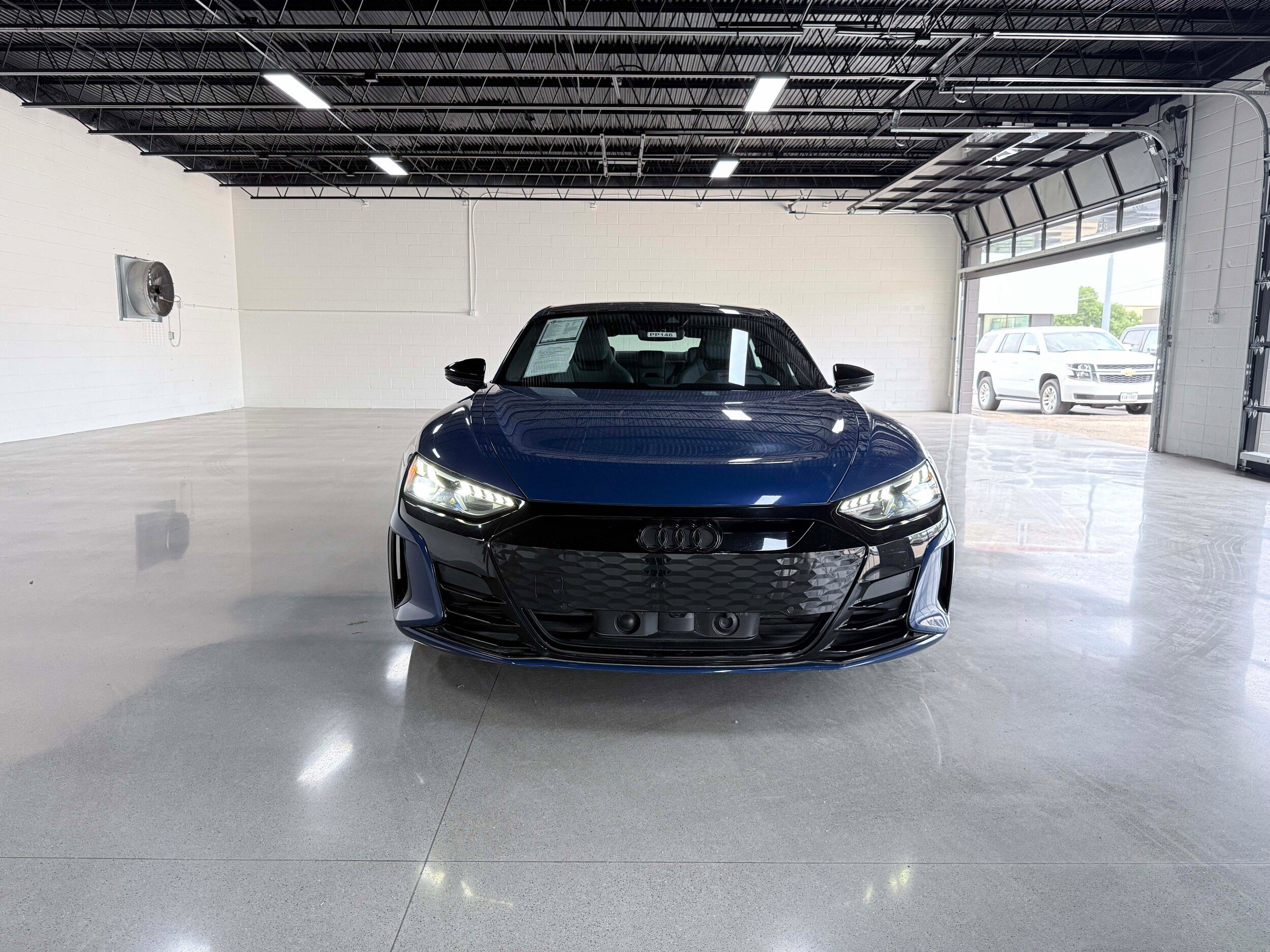 Used 2022 Audi e-tron GT Premium Plus w/ Performance Package AWD/4WD image 9