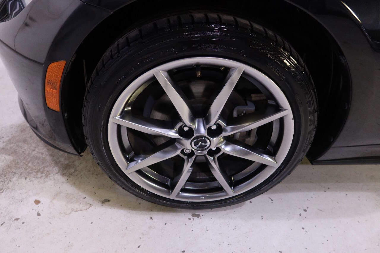 Used 2022 MAZDA MX-5 Miata RF Grand Touring image 10
