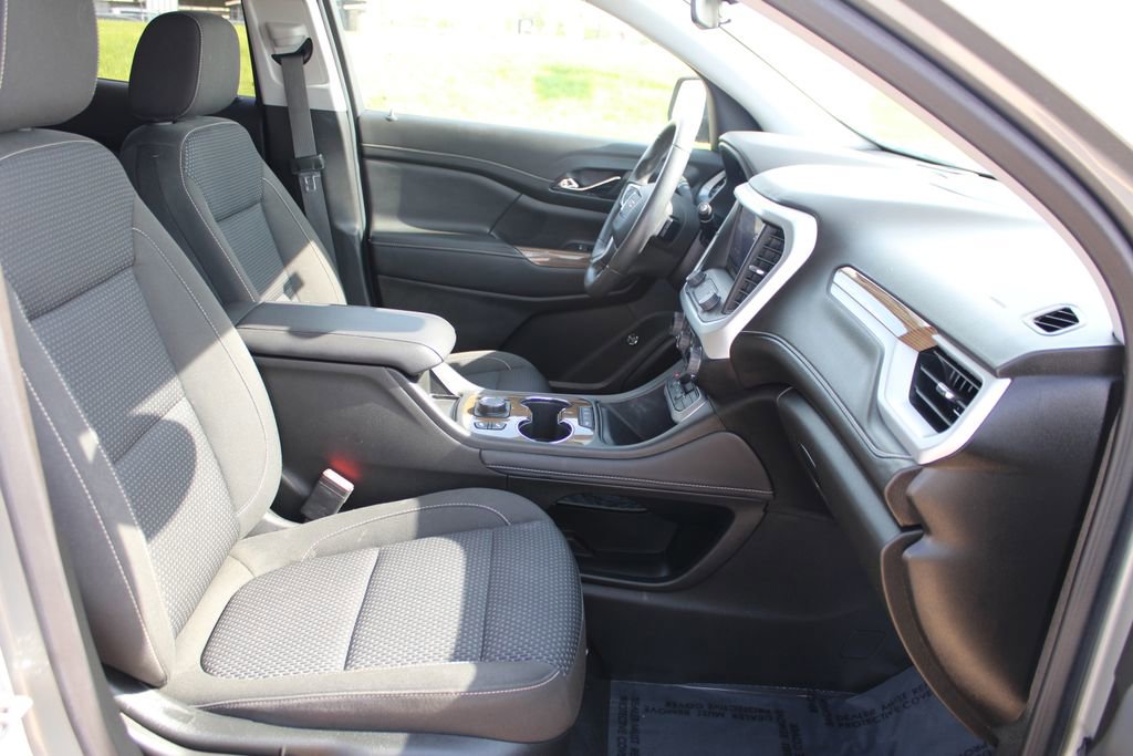 Used 2023 GMC Acadia SLE w/ Driver Convenience Package AWD/4WD image 8