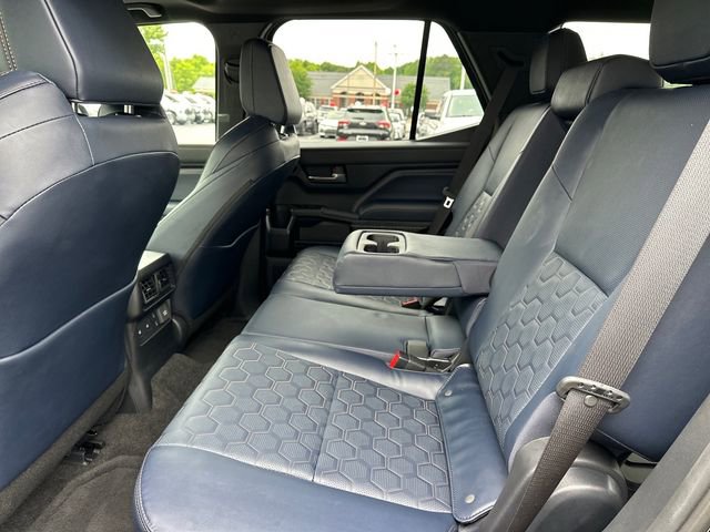 Used 2026 Toyota 4Runner 4WD image 15