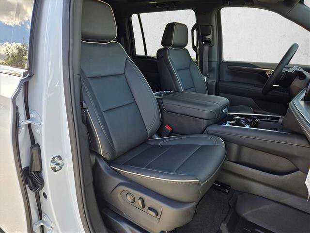 New 2026 Chevrolet Suburban Premier w/ Sun And Tow Package image 20