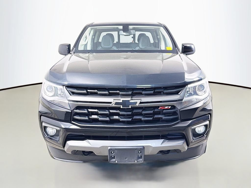 Used 2021 Chevrolet Colorado Z71 AWD/4WD image 2