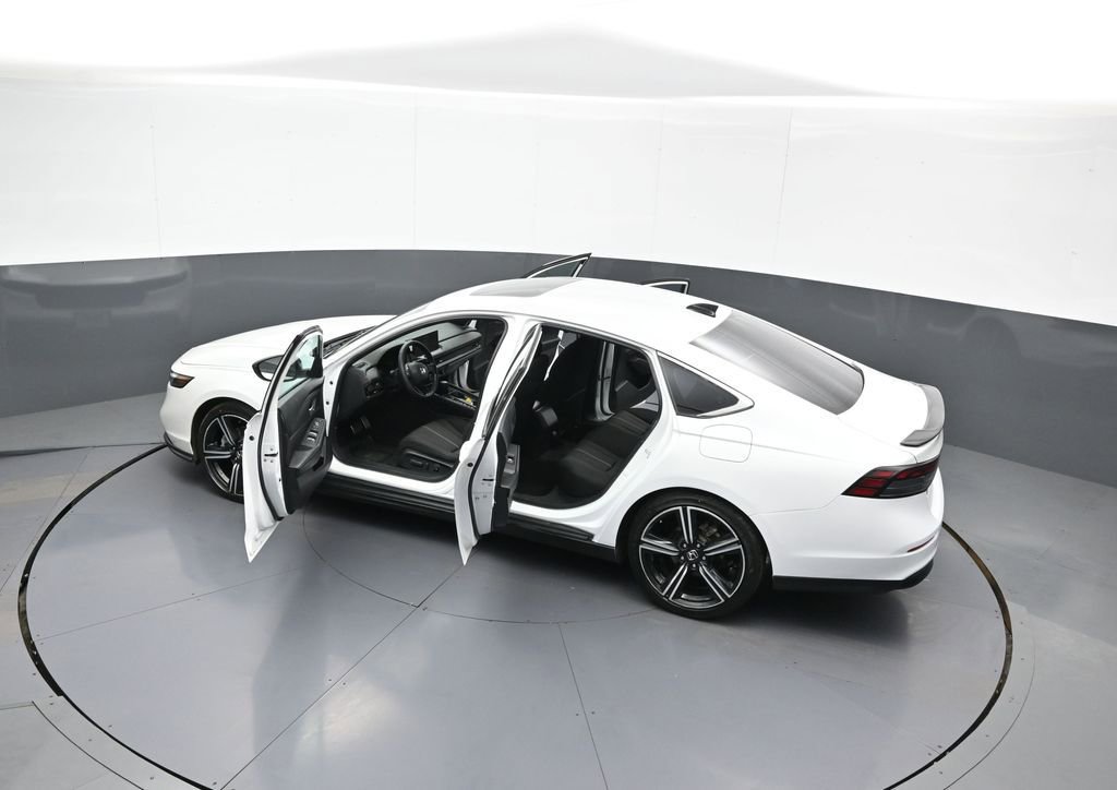 Certified 2023 Honda Accord Sport image 43