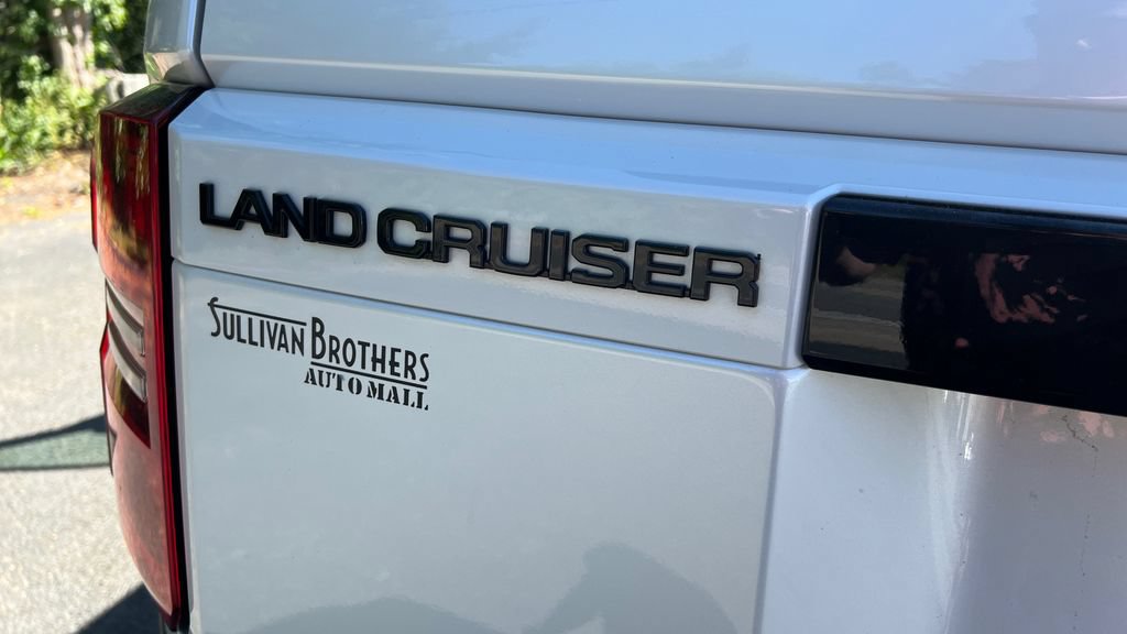 Used 2024 Toyota Land Cruiser w/ Premium Package AWD/4WD image 19