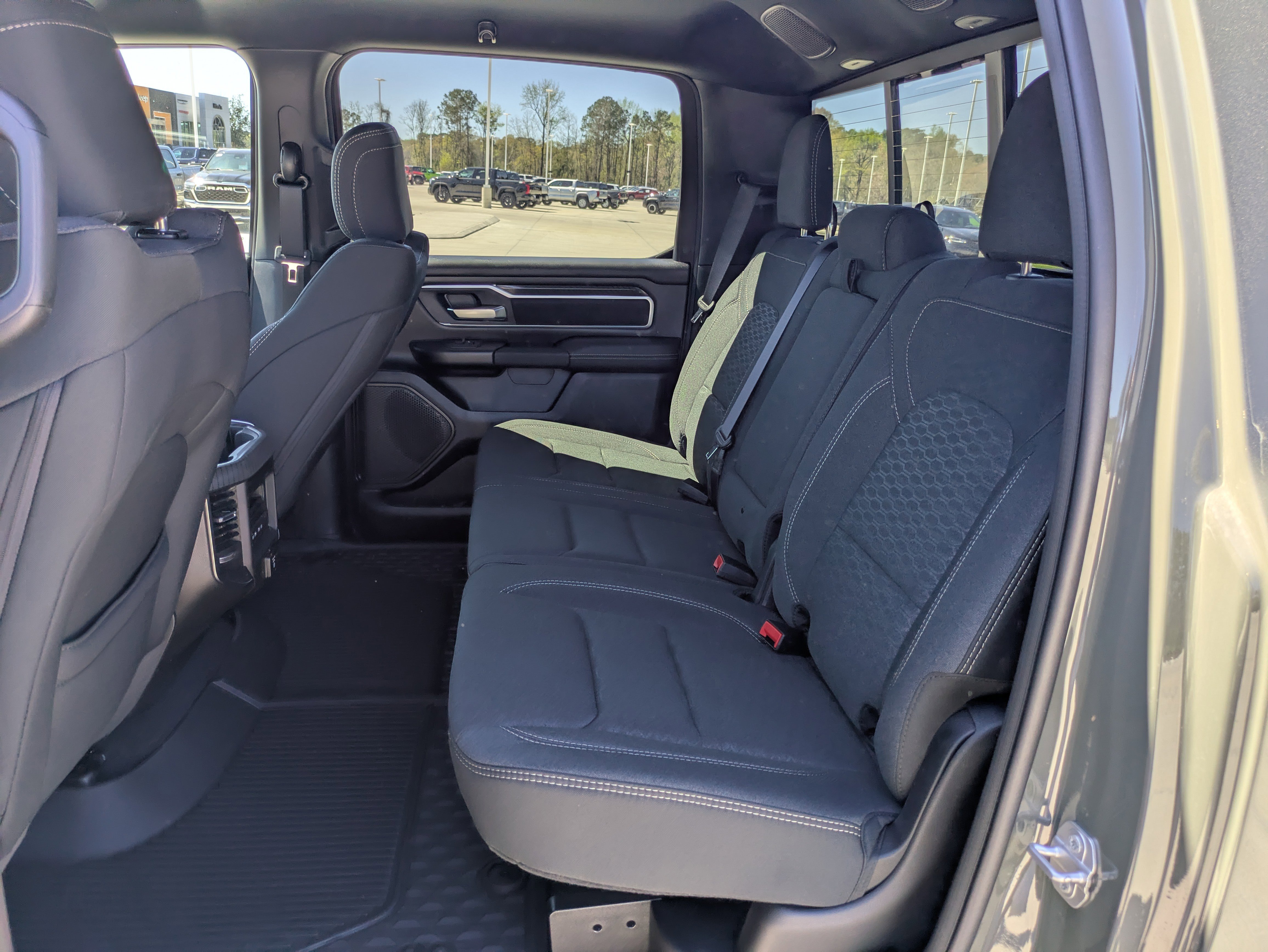 New 2026 RAM 1500 Big Horn AWD/4WD image 14