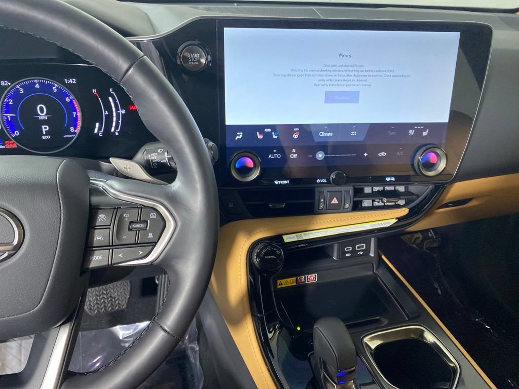 Used 2026 Lexus NX 350 AWD w/ Premium Package image 16