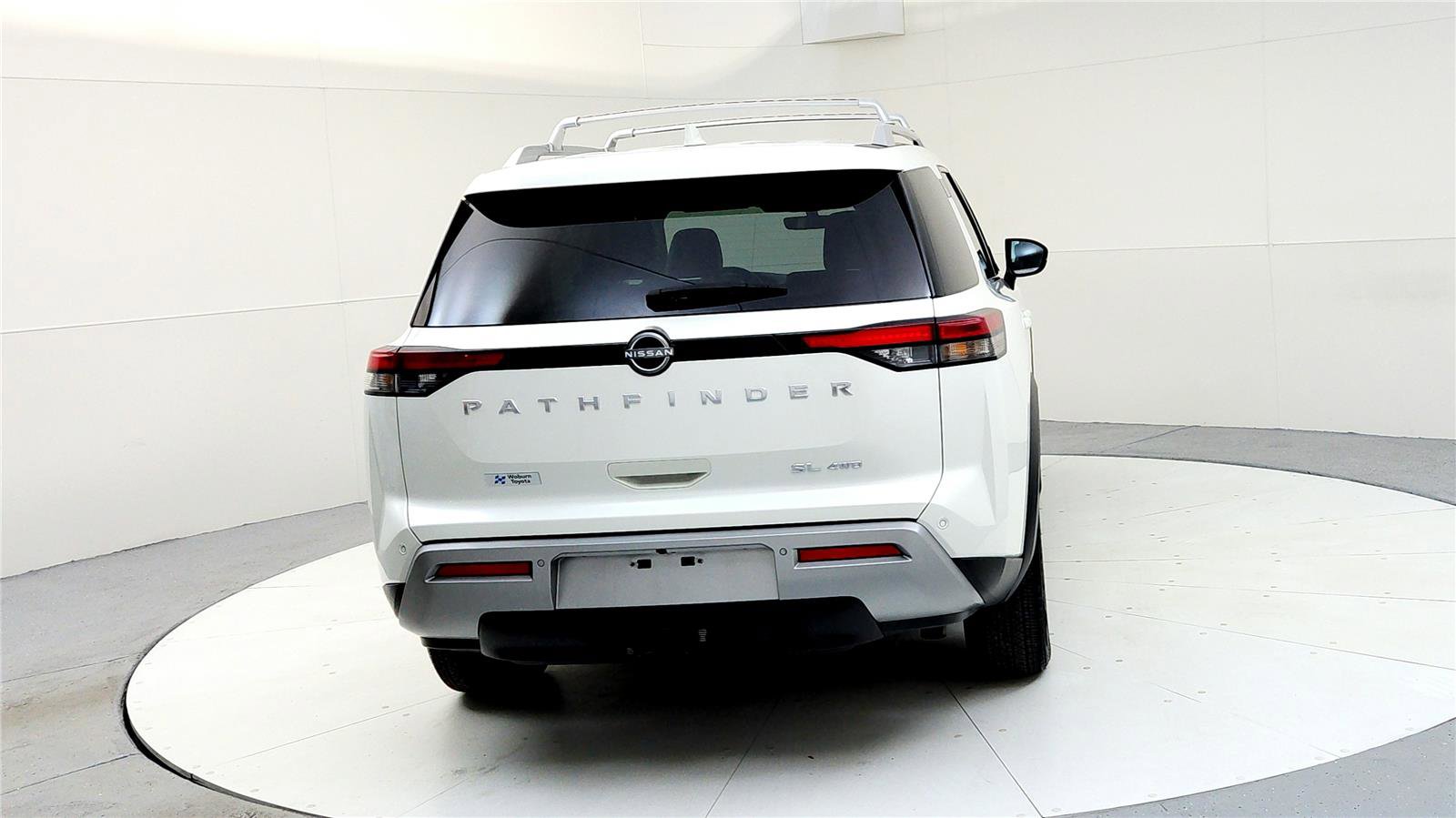 Used 2023 Nissan Pathfinder SL w/ SL Premium Package image 5