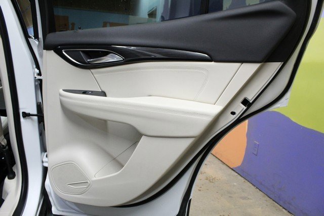 Used 2023 Buick Envision Preferred image 11