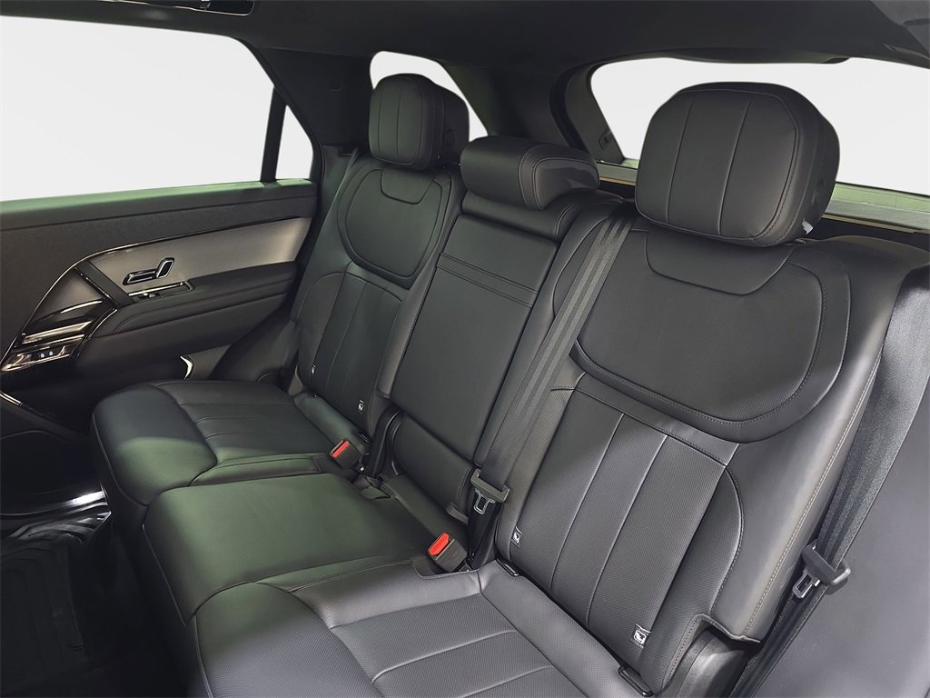 Used 2024 Land Rover Range Rover Sport Dynamic SE image 17