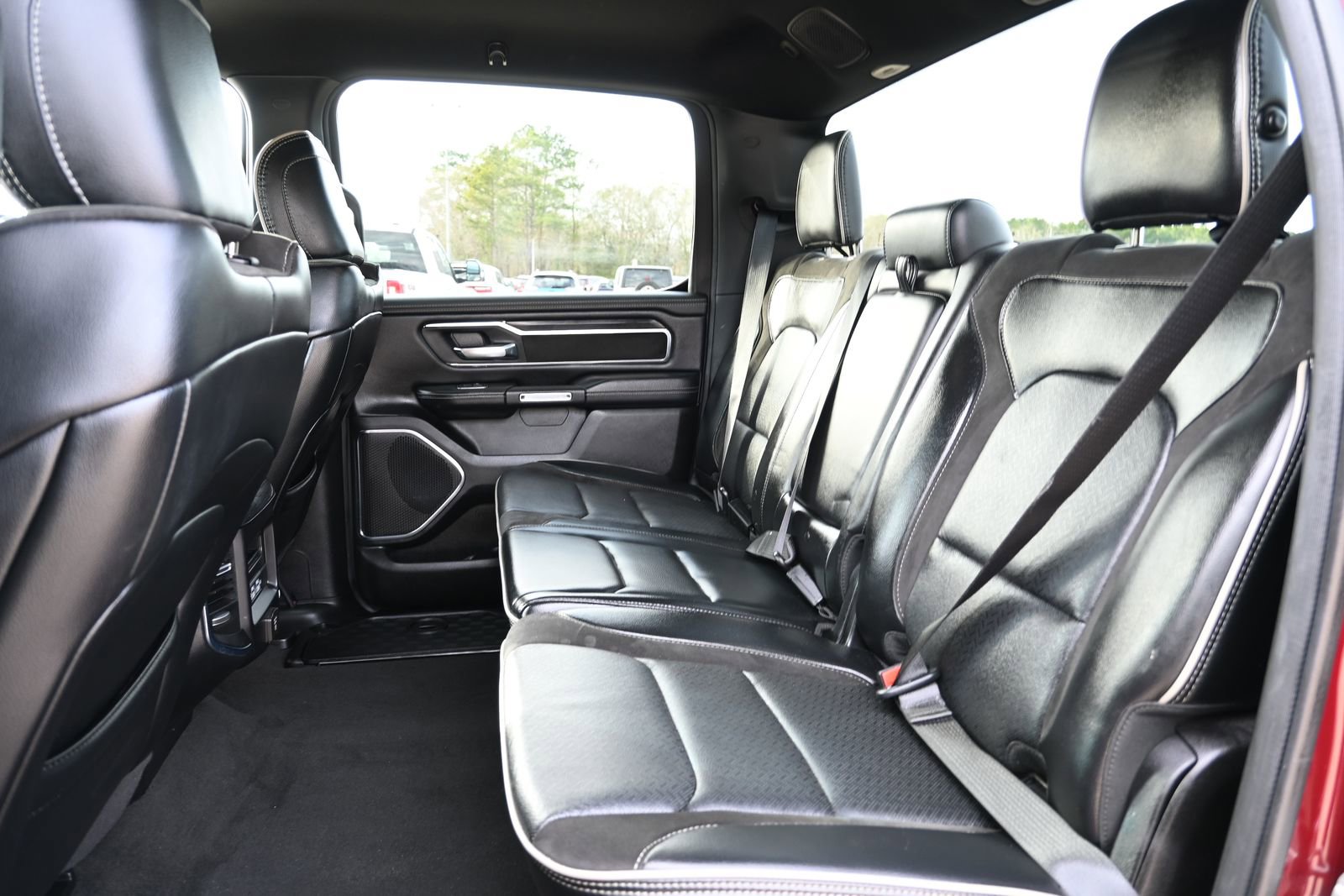 Used 2024 RAM 1500 Laramie image 22