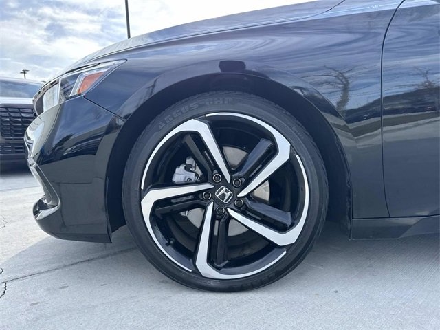 Used 2022 Honda Accord Sport Special Edition image 4