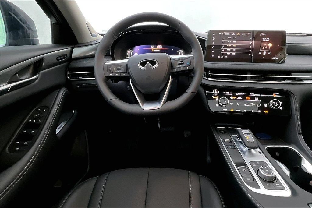 New 2027 INFINITI QX60 Luxe w/ Cargo Package FWD image 14