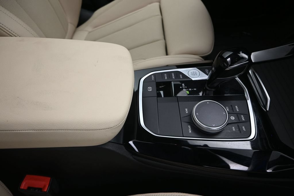 Certified 2024 BMW X3 sDrive30i w/ Premium Package RWD image 27