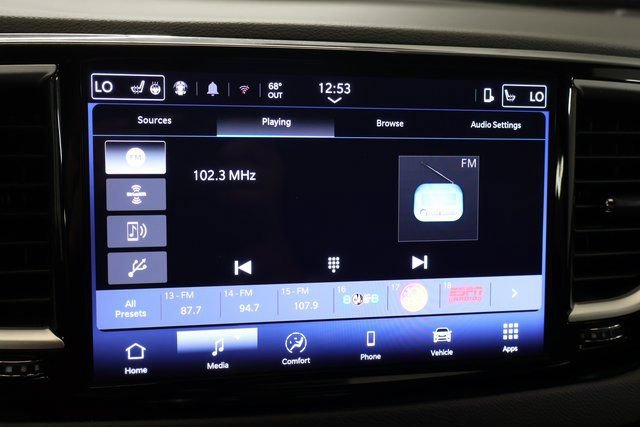 Used 2025 Chrysler Pacifica Select FWD image 22