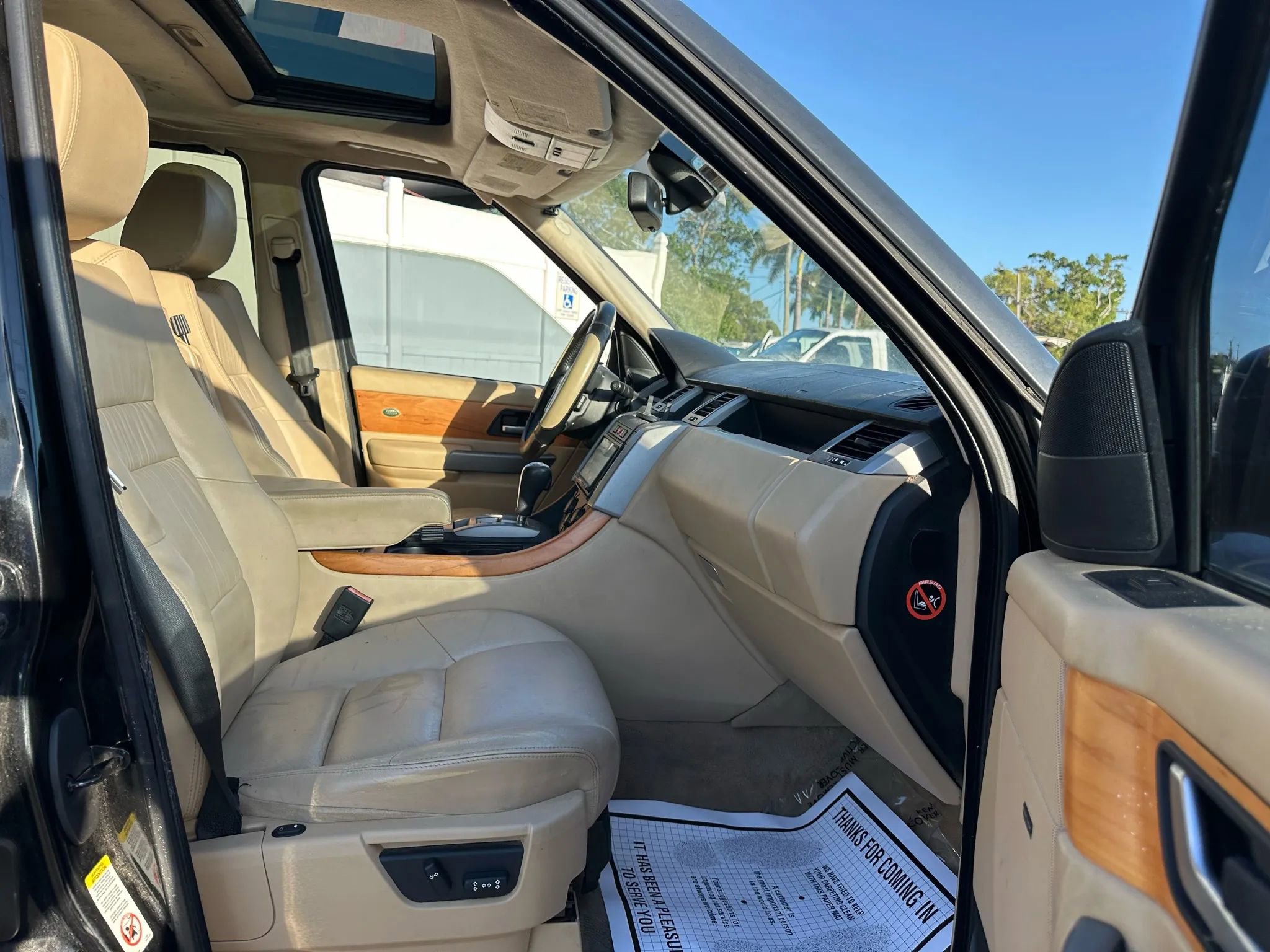 Used 2008 Land Rover Range Rover Sport HSE image 8