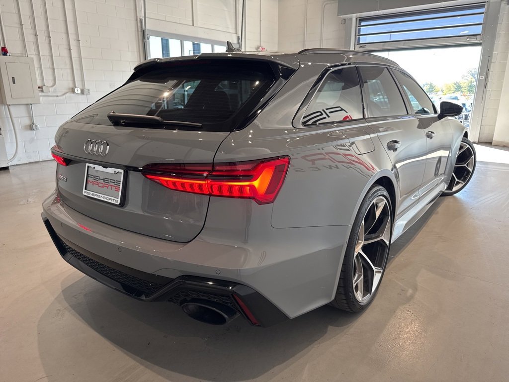 Used 2024 Audi RS 6 performance image 4