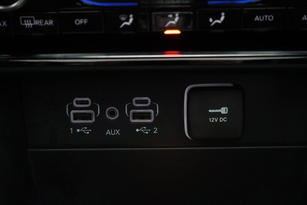 Used 2024 Jeep Grand Cherokee Overland image 20