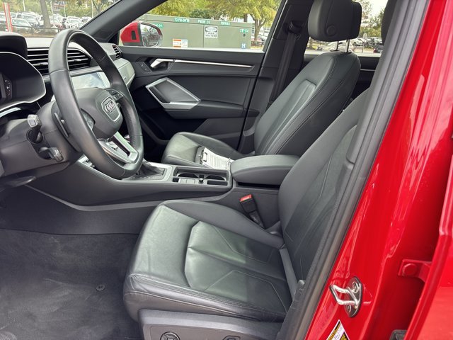 Used 2025 Audi Q3 2.0T Premium AWD/4WD image 15