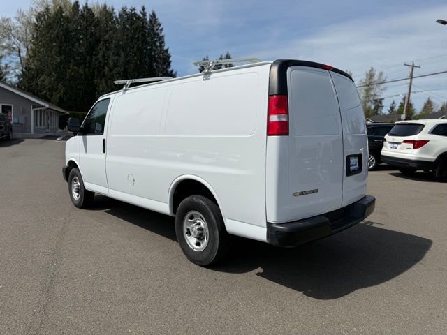 Used 2021 Chevrolet Express 2500 w/ Driver Convenience Package RWD image 7