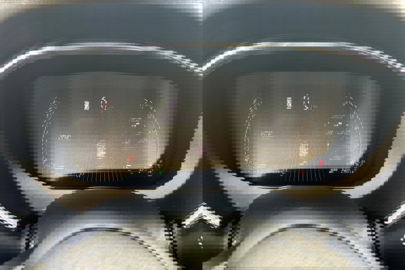 Used 2023 Acura MDX SH-AWD w/ Technology Package image 25