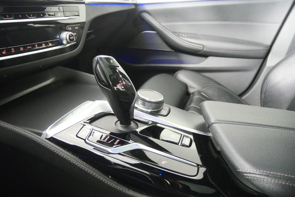 Used 2023 BMW 540i w/ M Sport Package image 23