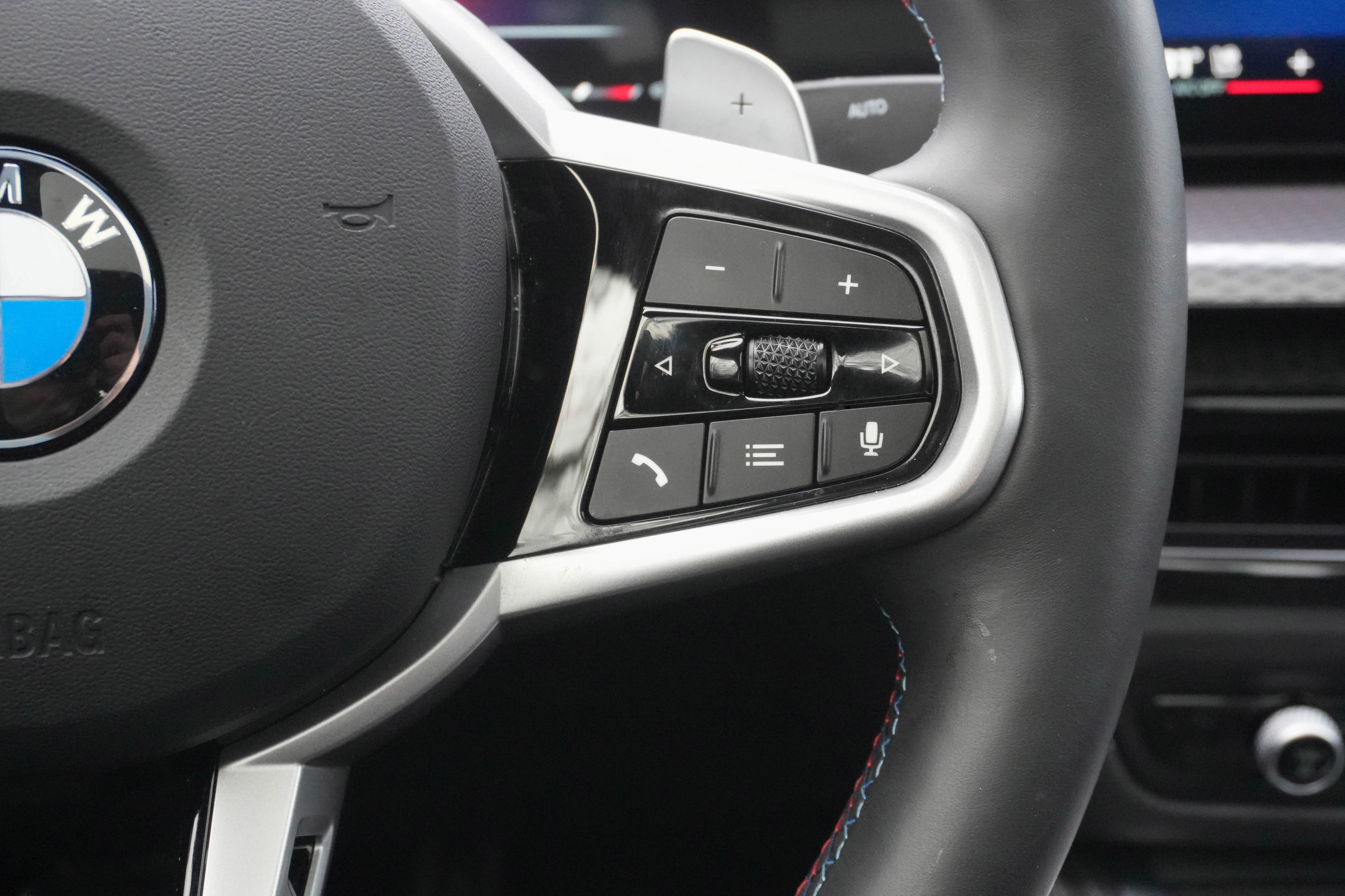 Certified 2025 BMW M440i image 20