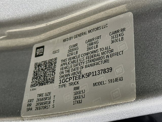 Used 2023 Chevrolet Colorado Trail Boss w/ Technology Package AWD/4WD image 31