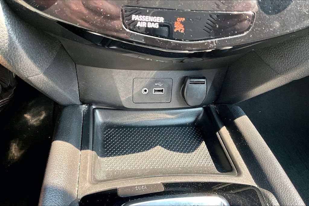Used 2018 Nissan Rogue S AWD/4WD image 32