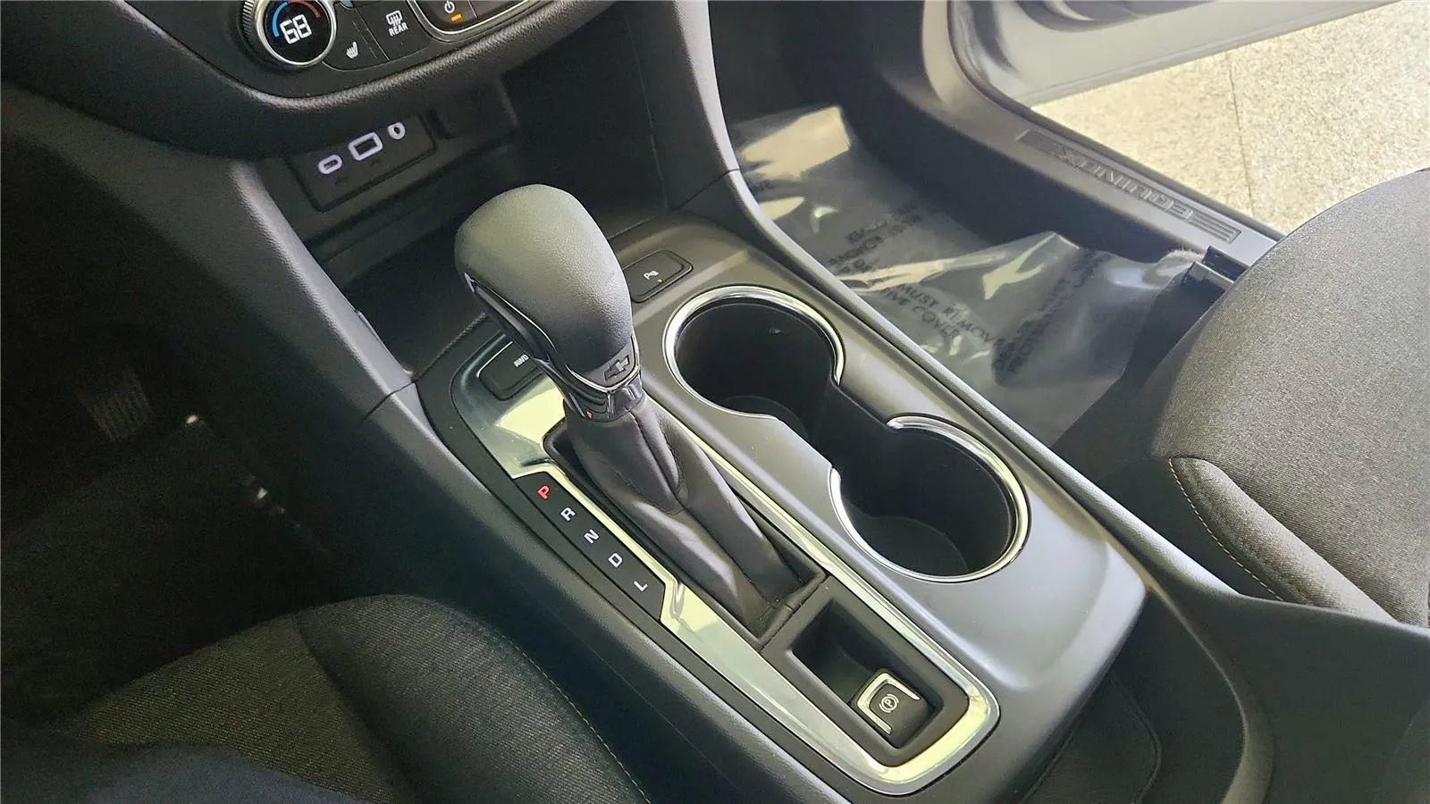 Used 2024 Chevrolet Equinox LT w/ LPO, Floor Liner Package image 27