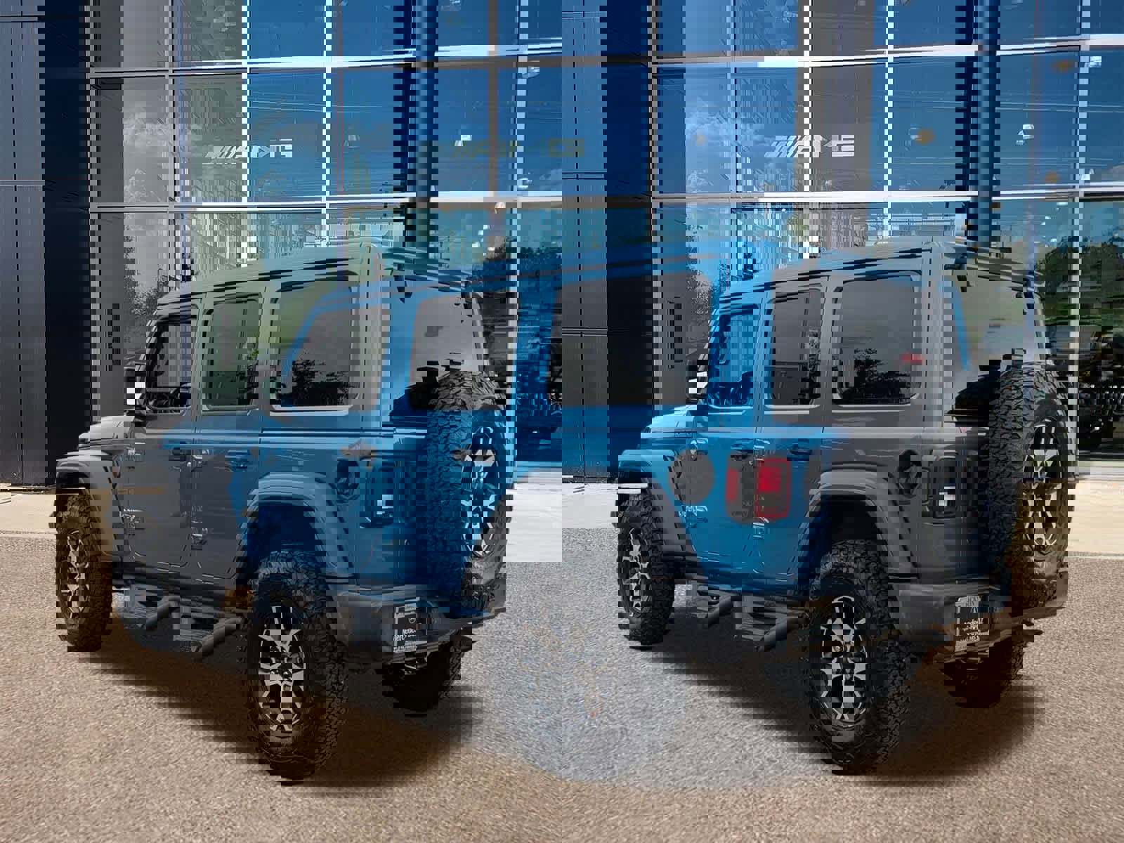 Used 2020 Jeep Wrangler Unlimited Sport S w/ Sun And Sound Package image 7